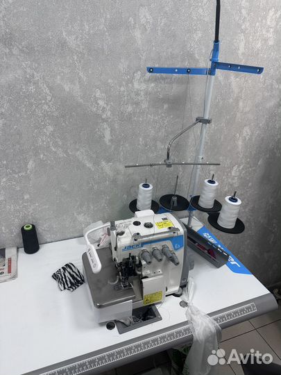 Продается швейная машинка jack Е3 и jack JK-F5