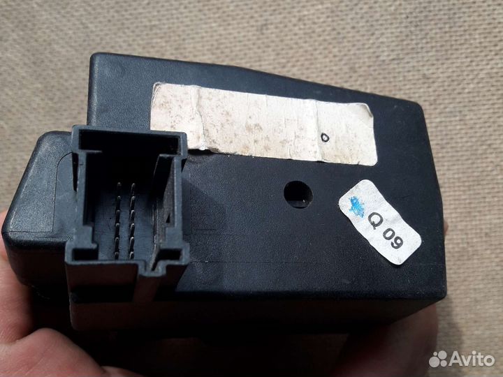 Выключатель света Mercedes W220