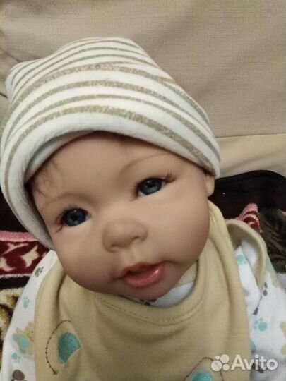 Продаю куклу- реборн, китайского производства
