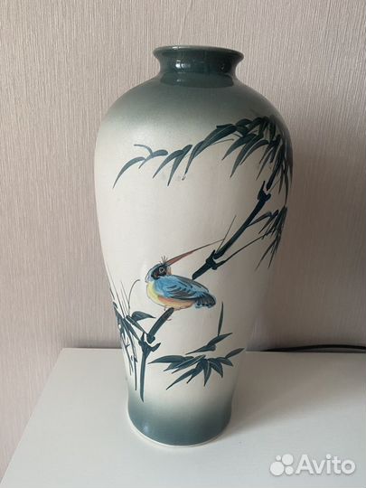 Росписная ваза
