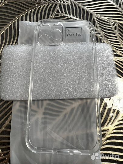 Два чехла на iPhone 12 pro