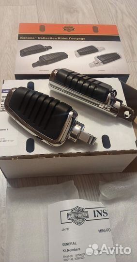 Подножки Kahuna Harley Davidson new oem