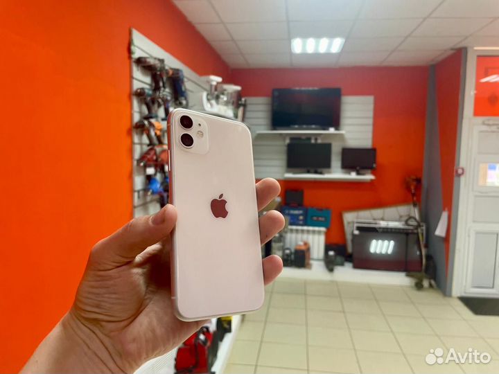 iPhone 11, 128 ГБ