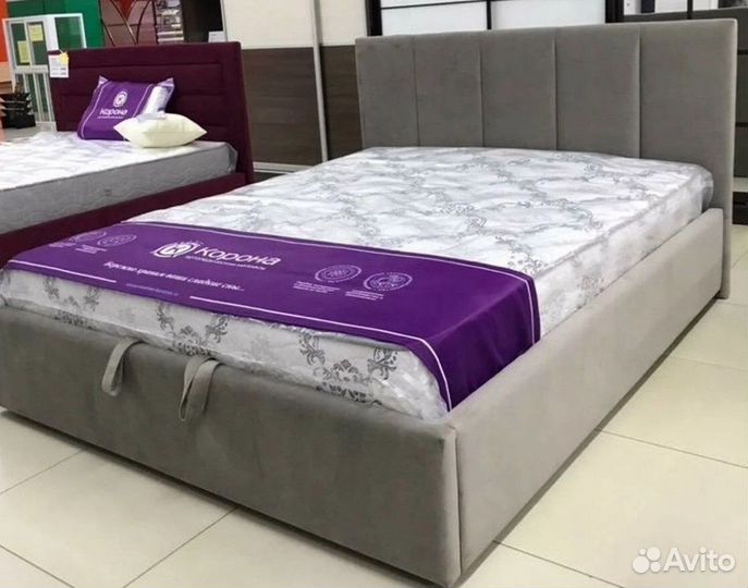 Кровать двуспальная в наличии