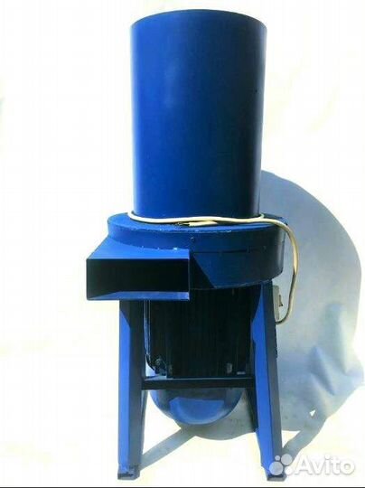 Измельчитель сена, соломы, травы на 300 кг/час