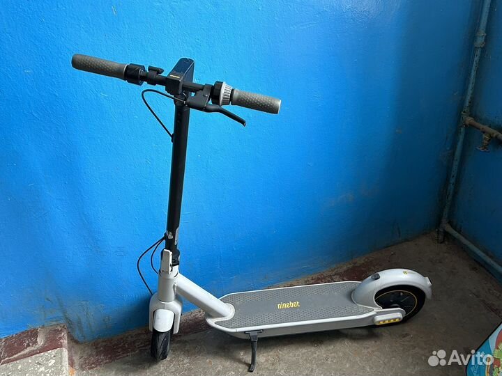 Электросамокат ninebot max g30