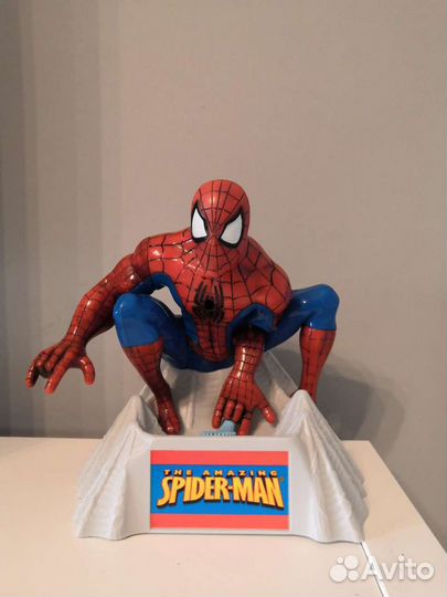 Человек-паук генератор мыльных пузырей