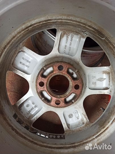 Штампованные диски r16 на Дастер литые на Симбол