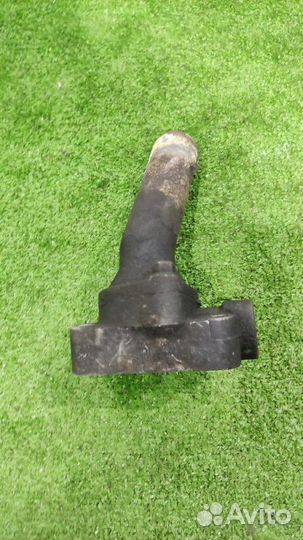 Корпус термостата Hyundai Starex МИКРОАВТОБУС 2.5