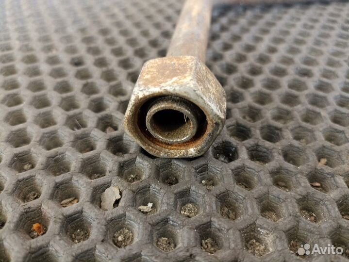 Трубка гура Iveco Stralis