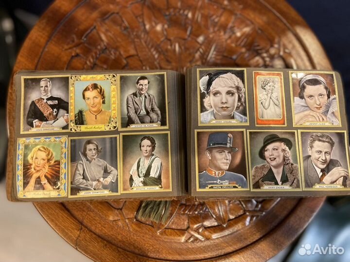 Антикварный фото альбом с коллекцией фото карточек