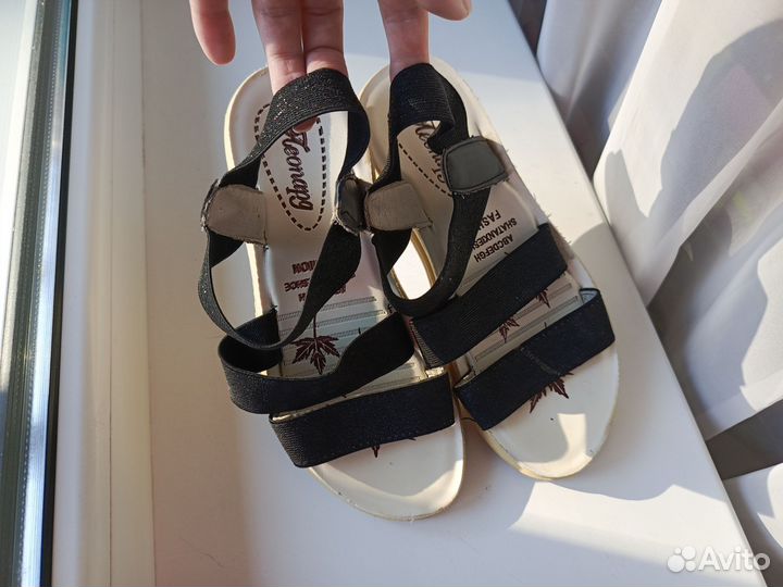 Босоножки для девочки