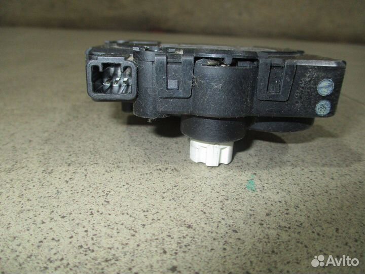 Моторчик корректора фары Toyota LC Prado 150