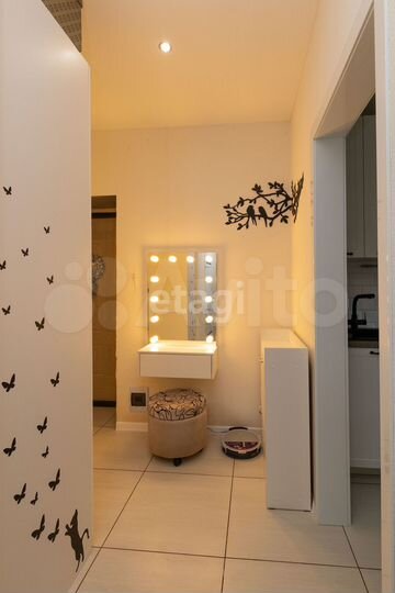 2-к. квартира, 44 м², 1/16 эт.