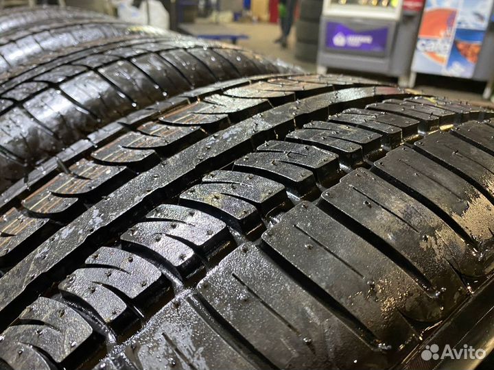 Pirelli Scorpion Zero Asimmetrico 235/65 R17 104H