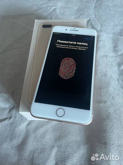 iPhone 8 Plus, 64 ГБ