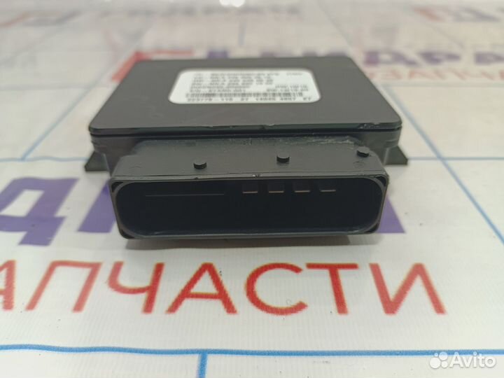 Блок управления стояночным тормозом Mercedes-Benz CLA 200 (C117) 2469004512