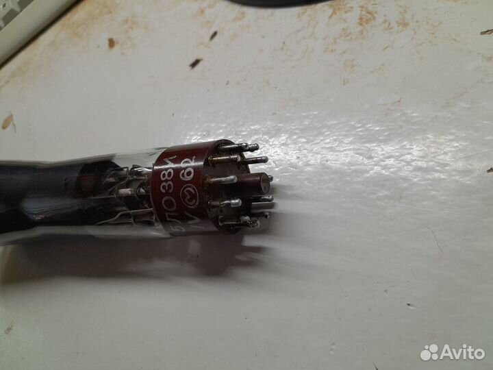 Электроннолуч.трубка 5ло38И Головки магнитофонные