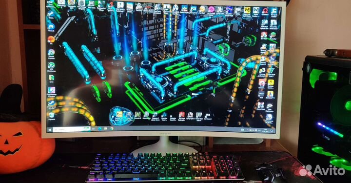 Монитор Samsung 32дюйма