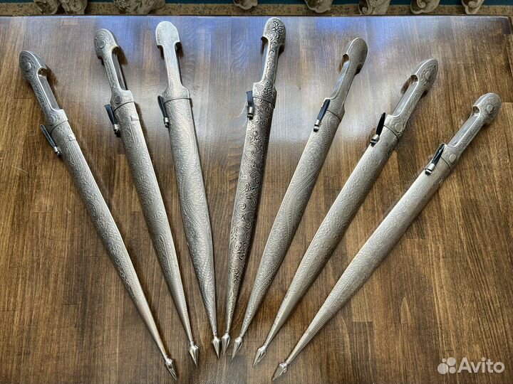 Кинжалы ручной работы
