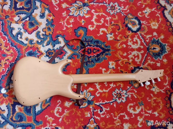 Детская гитара