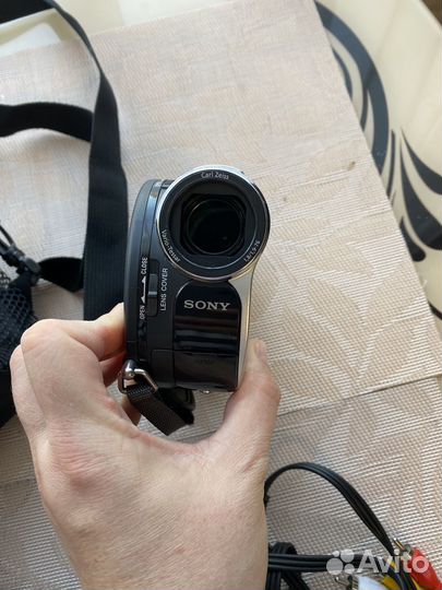 Видеокамера sony handycam