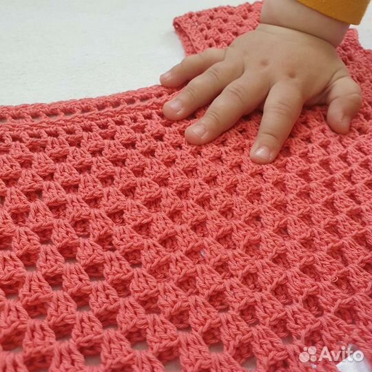 Вязаные платья для девочек ручной работы