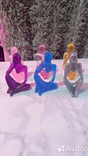 Сувенирные статуэтки ручной работы