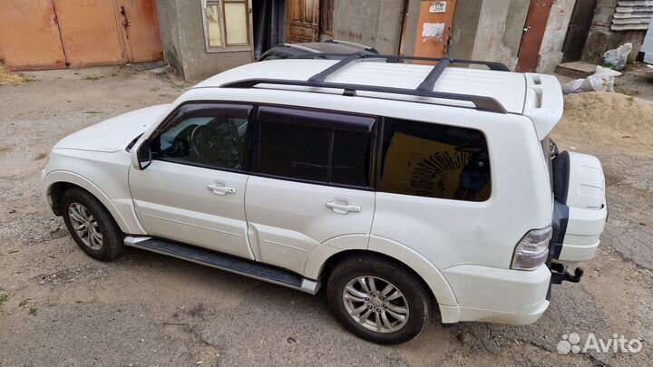 Багажник на крышу Mitsubishi Pajero, Lux Hunter