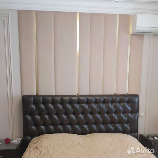 Каретная стяжка кровать и мягкие стеновые панели