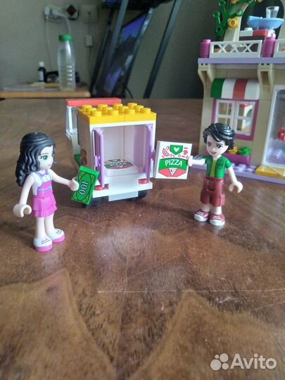 Лего Френдс Пиццерия