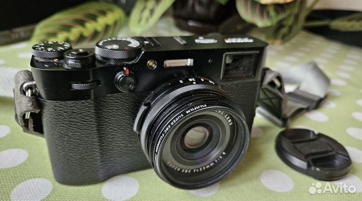 Fujifilm x100v