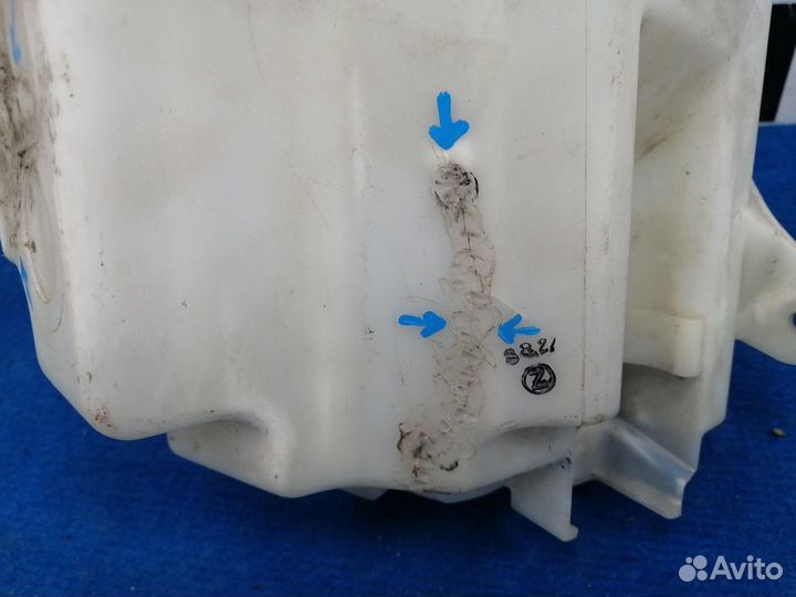 Бачок омывателя под 2 мотора без датчика уровня