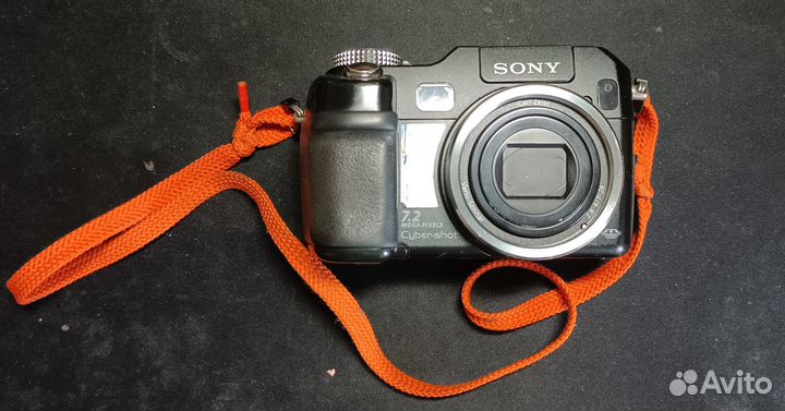 Фотоаппарат Sony DSC-V3