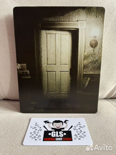 Стилбук Resident Evil 7