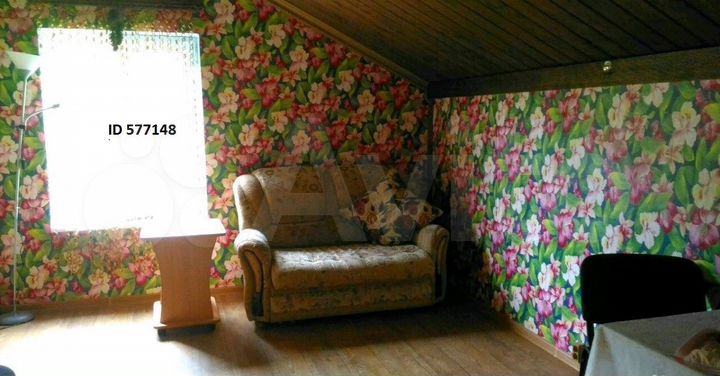 Дом 56 м² на участке 5 сот.