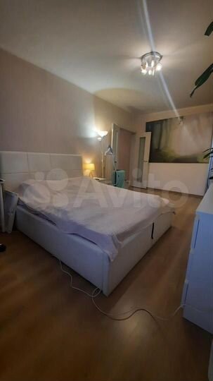 2-к. квартира, 67 м², 13/23 эт.