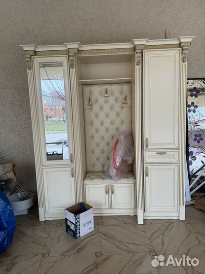 Шкаф прихожая