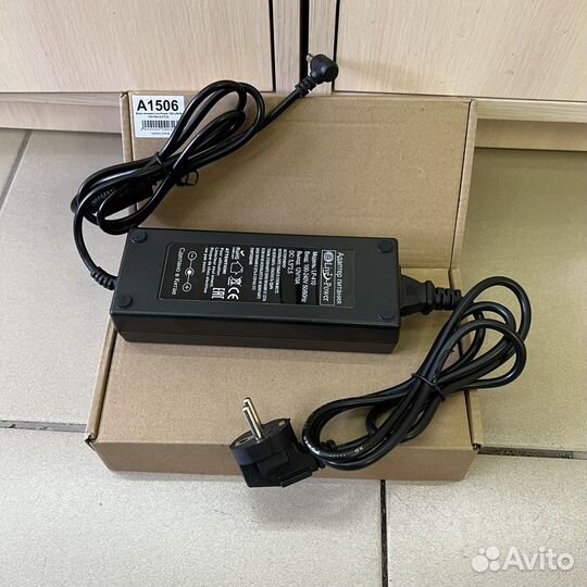 Блок питания 12В 10А