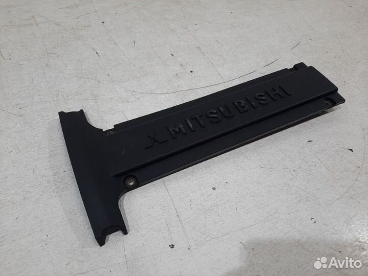 Накладка декоративная передняя Mitsubishi