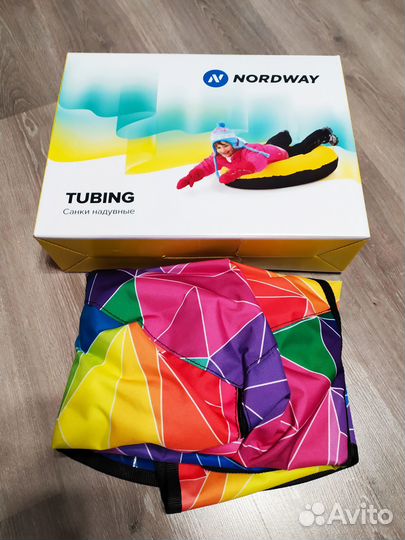 Зимние забавы (клюшки и ватрушки)