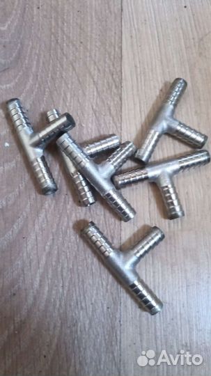 Тройник проходной ф8х8х8