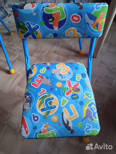Столик и стульчик для детей