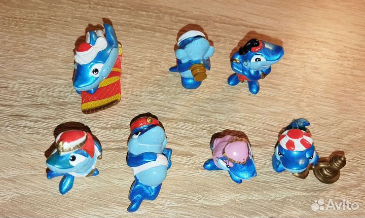 Игрушки из киндера 90-х серия Акулы