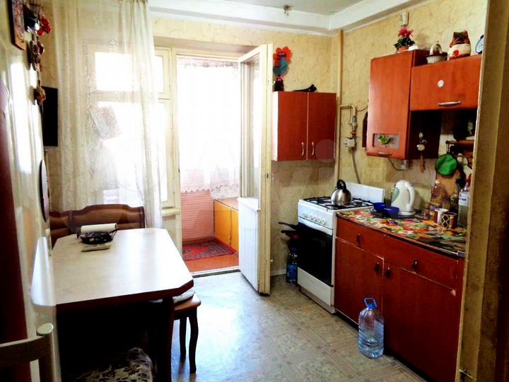 3-к. квартира, 81,8 м², 4/9 эт.