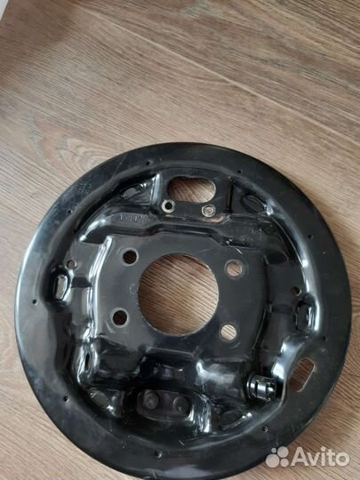 Пыльники тормозного барабана хендай акцент