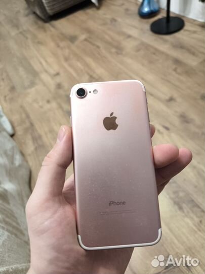 iPhone 7, 128 ГБ