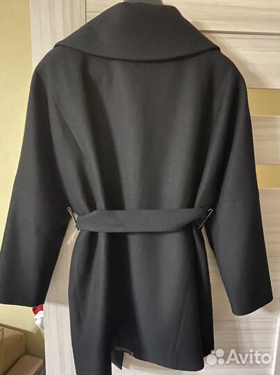Пальто демисезонное