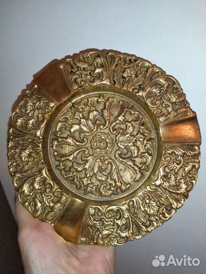 Пепельница