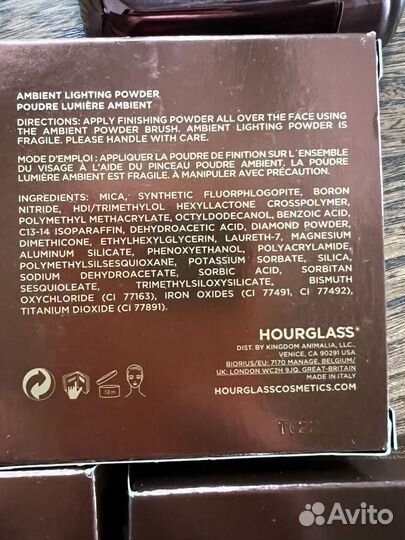 Hourglass Ambient Lighting Powder пудры в наличии